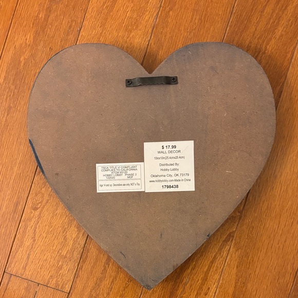 Hobby Lobby Heart-Shaped Wall Art in Blue and Beige - Picture 4 of 4